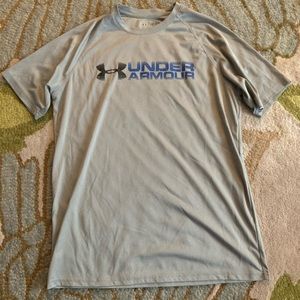 GREY UNDER ARMOUR DRIFIT SHIRT